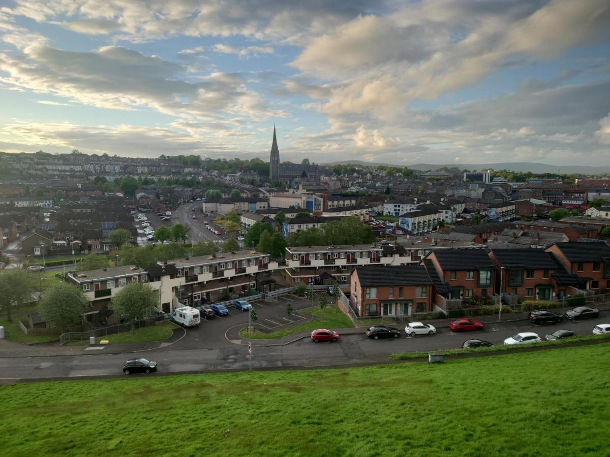 Helens House Derry City Centre Remarkable 3-Bed ภายนอก รูปภาพ